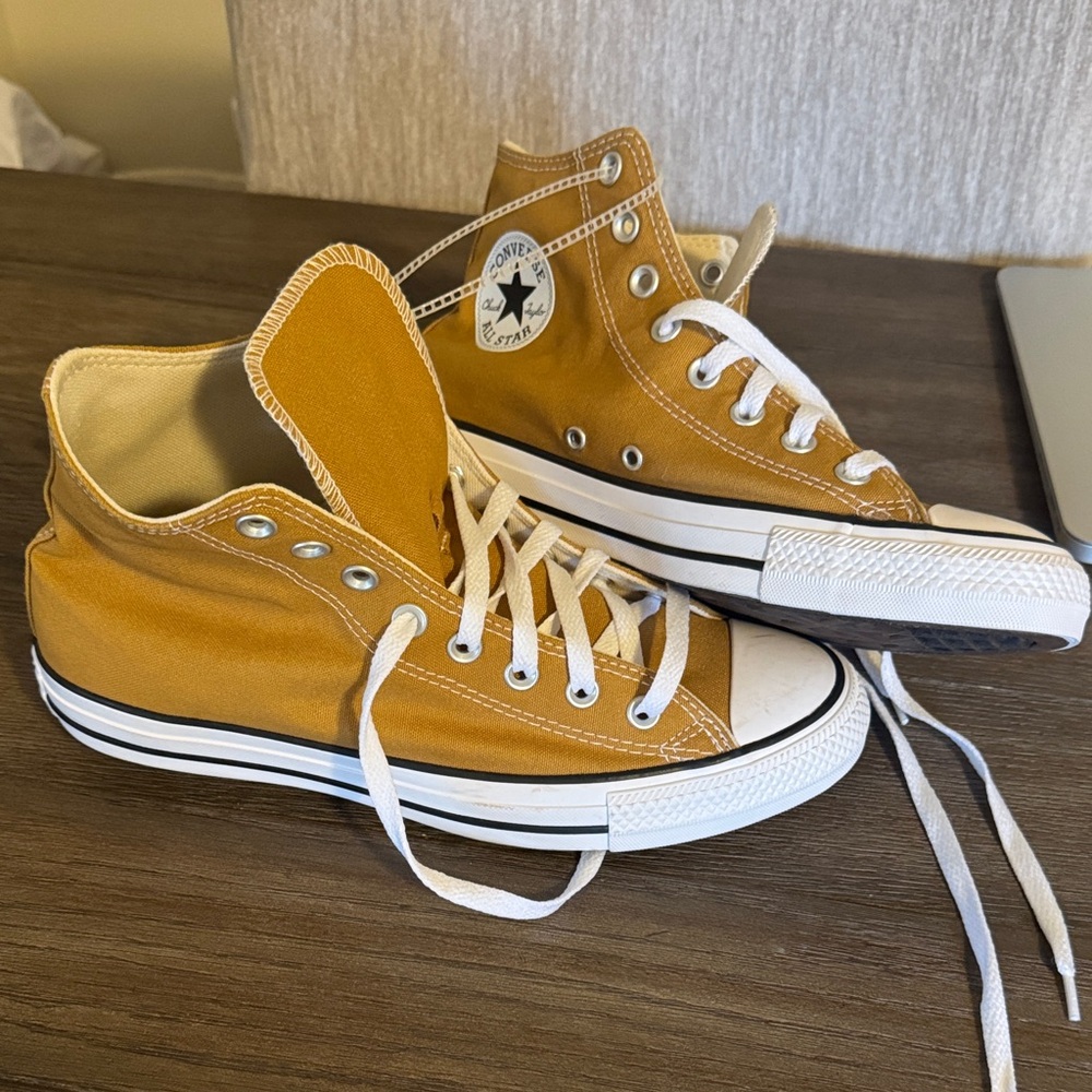 Converse High-Tops in Bold Yellow